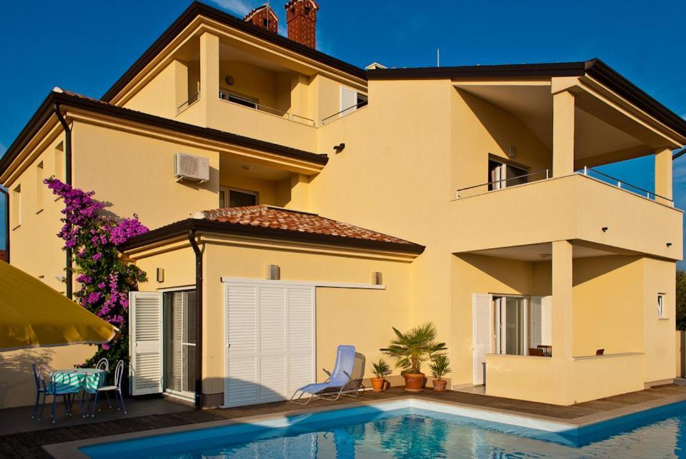 Vila Bicikleta Istra เปโรย ภายนอก รูปภาพ