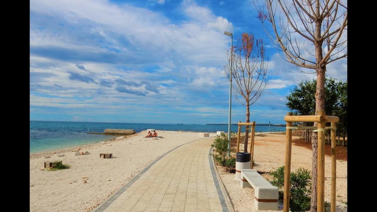 Vila Bicikleta Istra เปโรย ภายนอก รูปภาพ