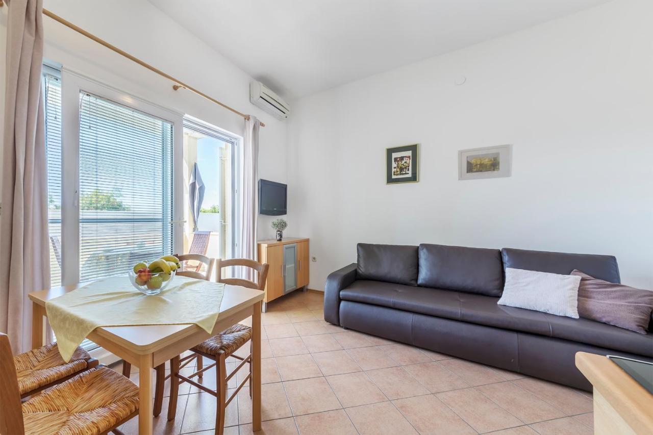 Vila Bicikleta Istra เปโรย ภายนอก รูปภาพ