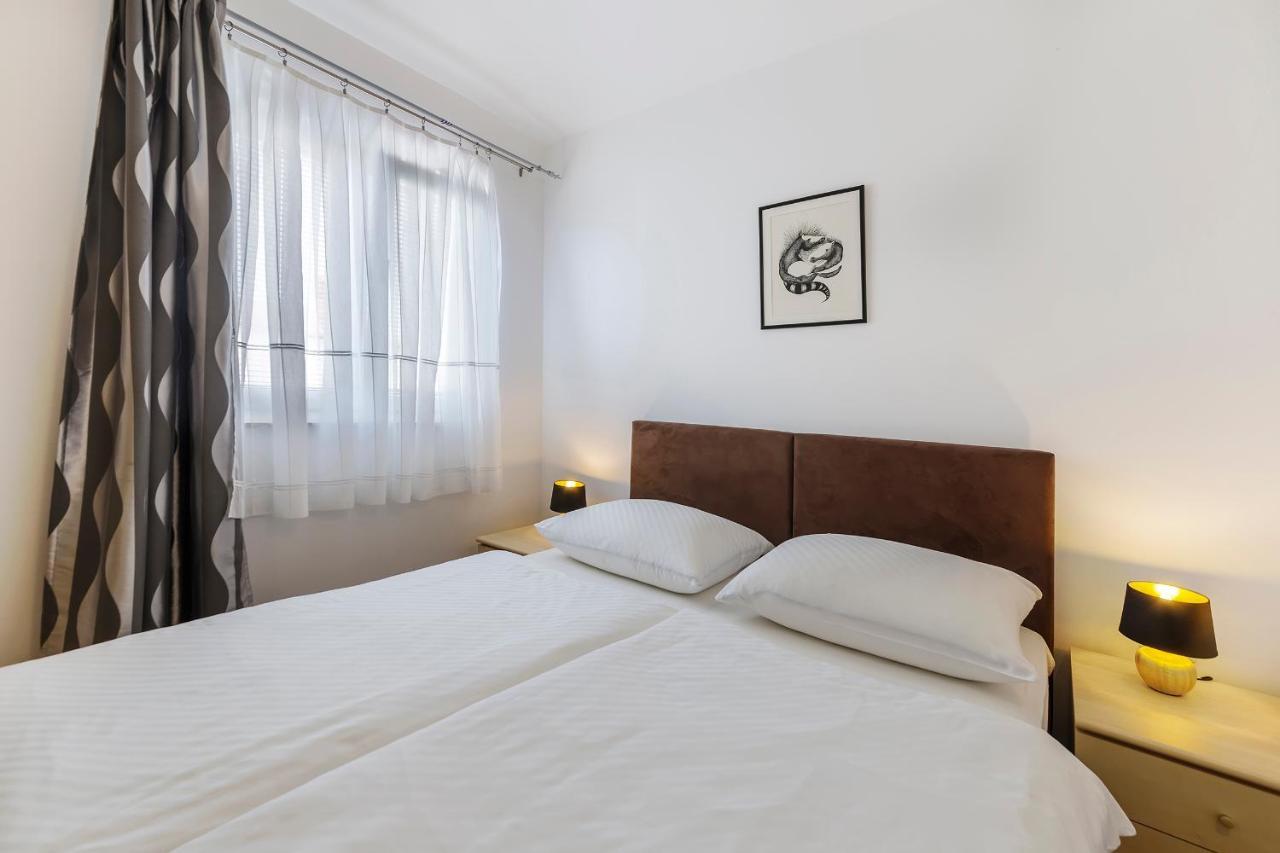 Vila Bicikleta Istra เปโรย ภายนอก รูปภาพ